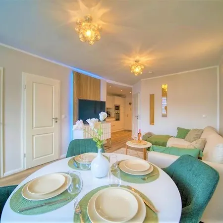 - Haus Q, App 0q0501 Apartment Heiligenhafen